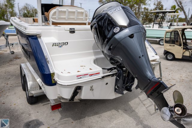 New 2024  powered Robalo Boat for sale